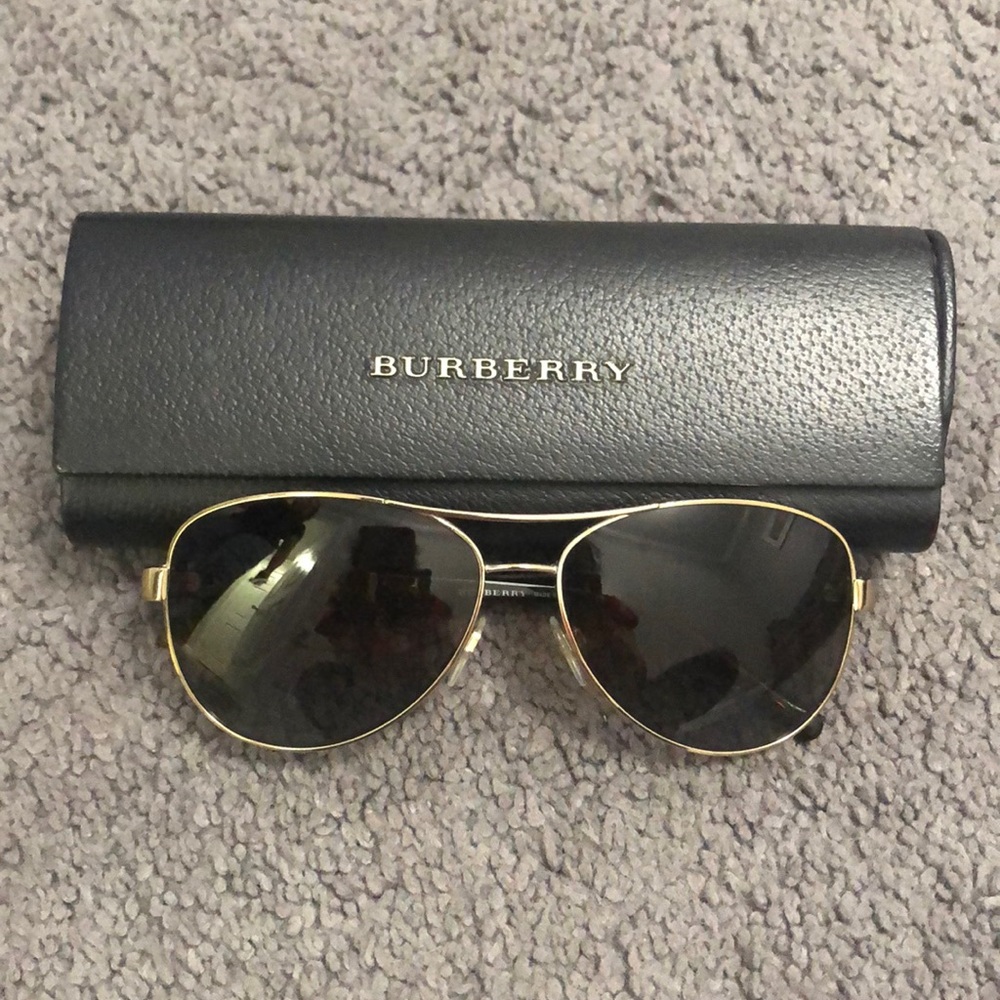 Burberry Womens sunglasses